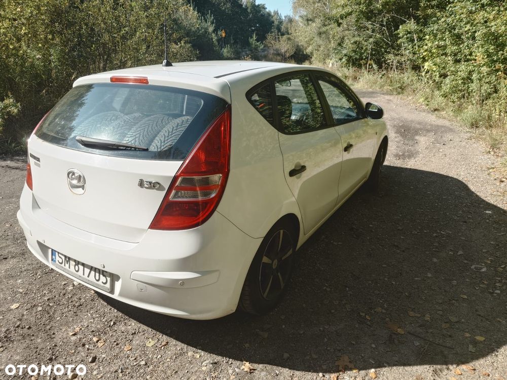 Hyundai i30 1.4 Classic - 6