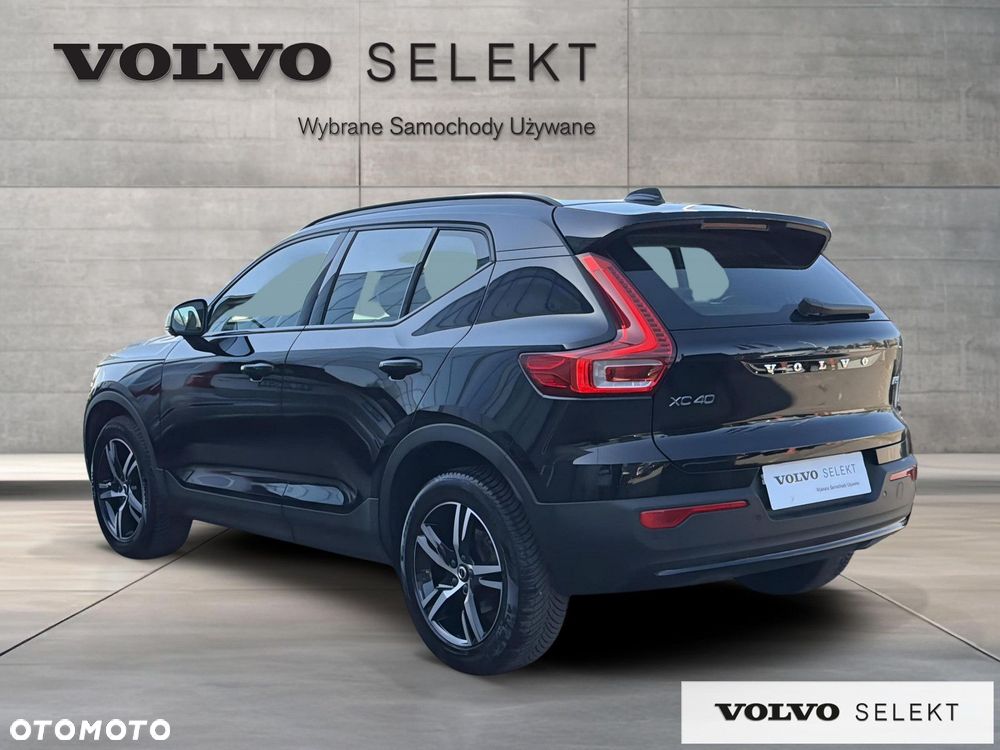 Volvo XC 40 - 5