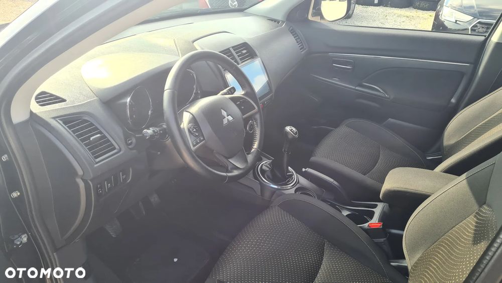 Mitsubishi ASX 1.6 2WD Intense - 28