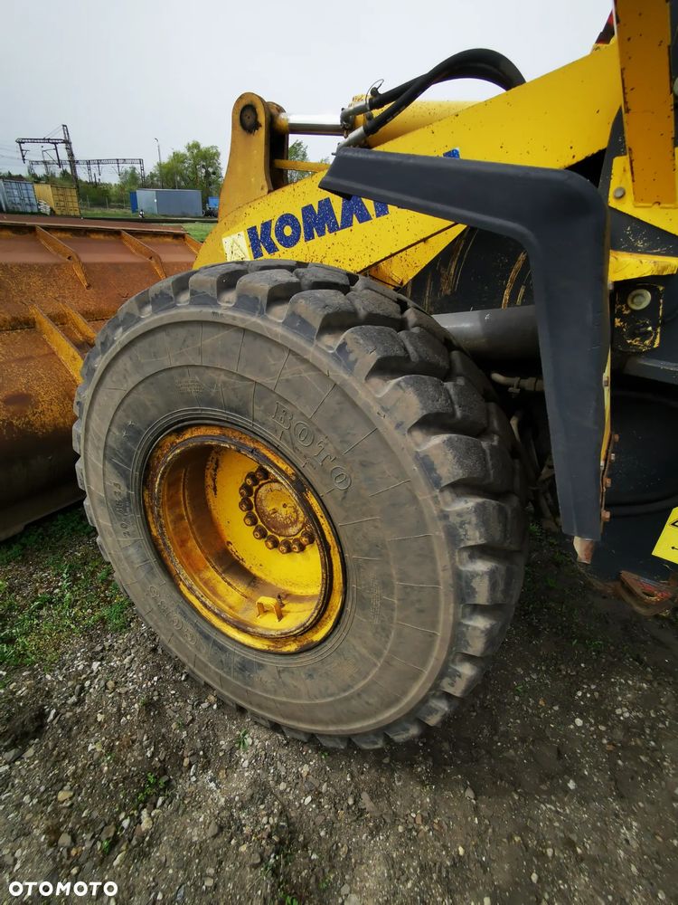 Komatsu WA320 - 10