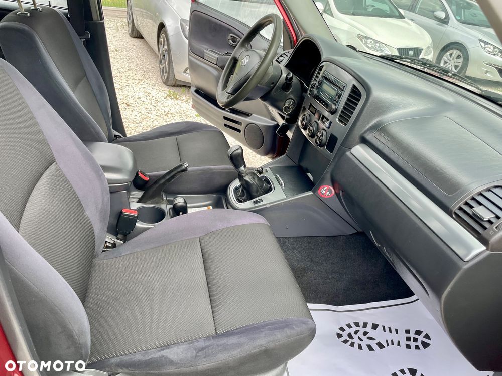 Suzuki Grand Vitara 2.0 Limited - 33