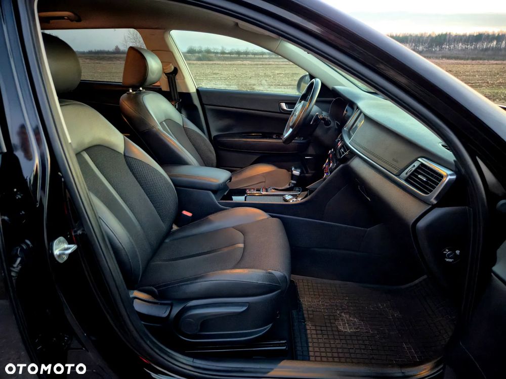 Kia Optima 1.7 CRDI GT Line DCT - 30