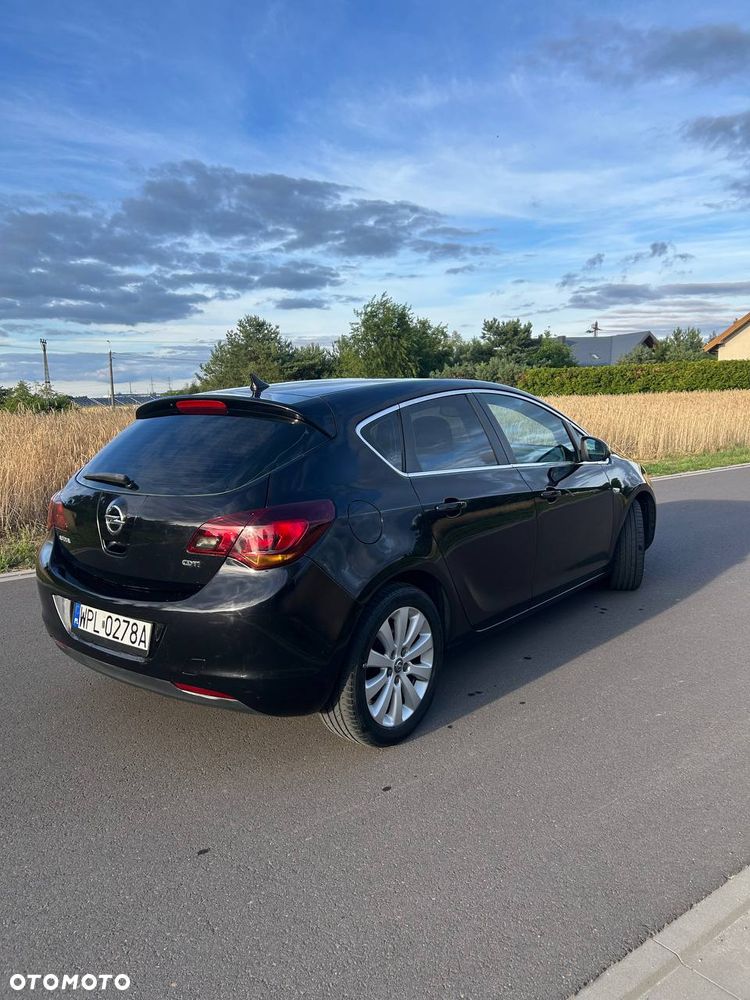 Opel Astra 1.7 CDTI Cosmo - 5