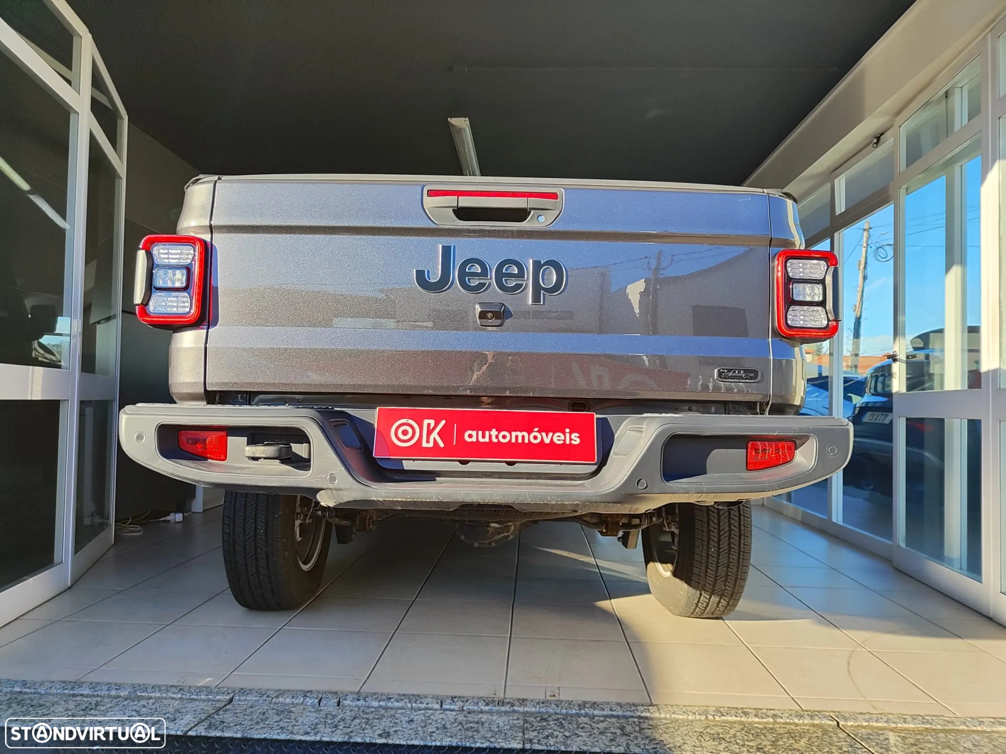 Jeep Gladiator 3.0 CRD Overland AT8 - 9