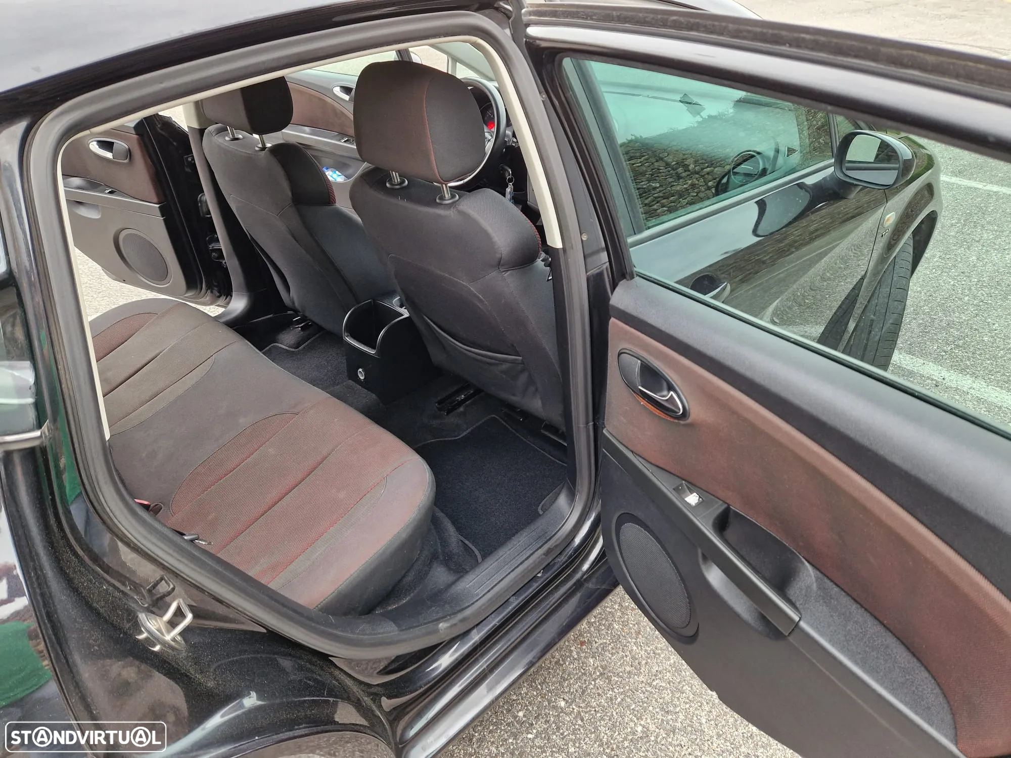 SEAT Leon 2.0 TDI Sport Up - 15