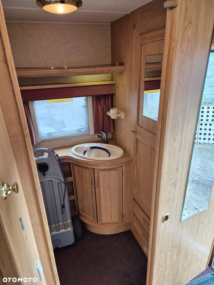 SWIFT Challenger 530 SE - 27