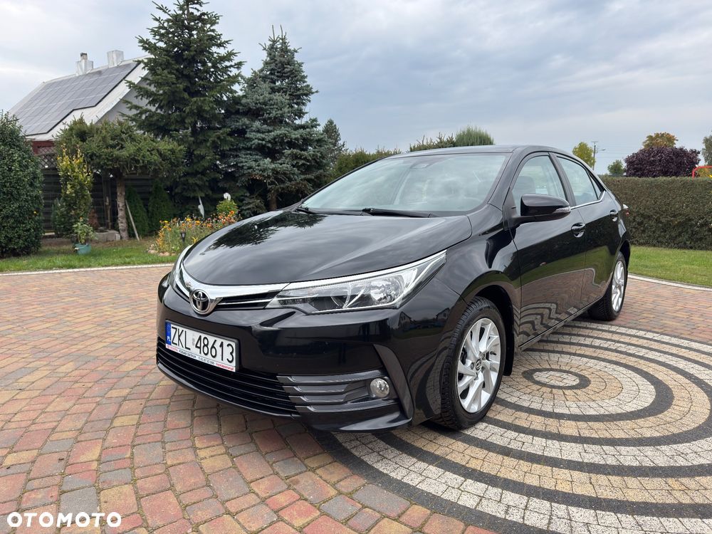 Toyota Corolla - 11