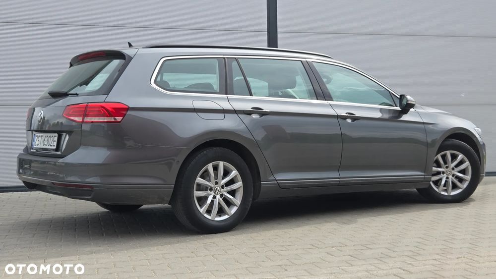 Volkswagen Passat Variant 2.0 TDI SCR DSG Comfortline - 5