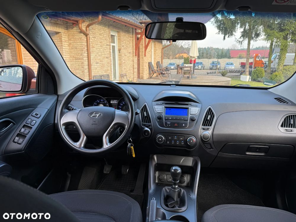 Hyundai ix35 1.6 2WD Fifa World Cup Edition - 25