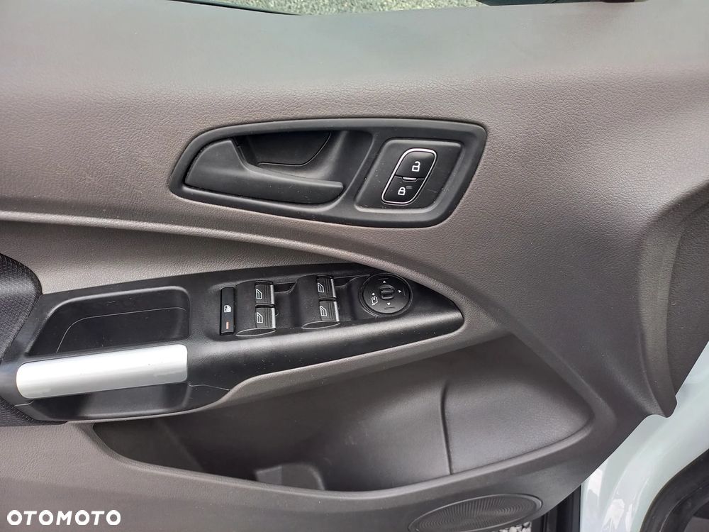 Ford Transit Connect Kombi 230 L2 Trend - 23