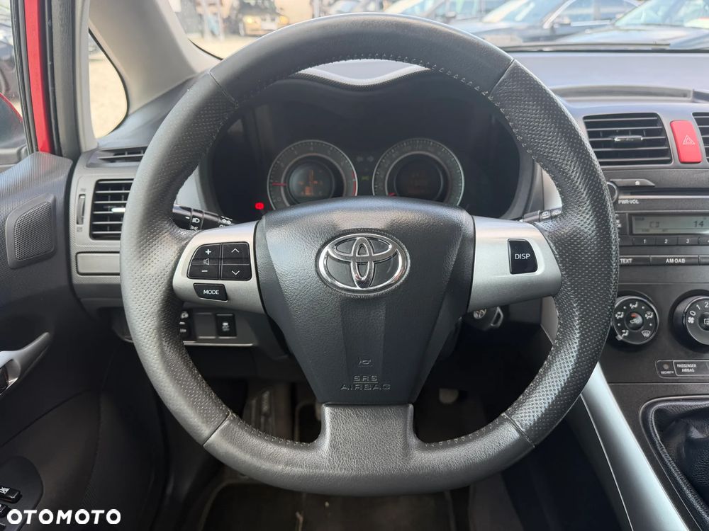 Toyota Auris 1.6 Active - 21