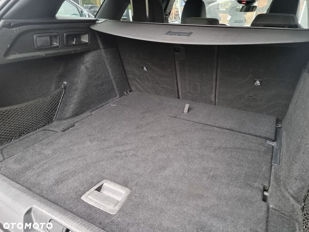 Peugeot 308 1.5 BlueHDi Allure S&S - 25