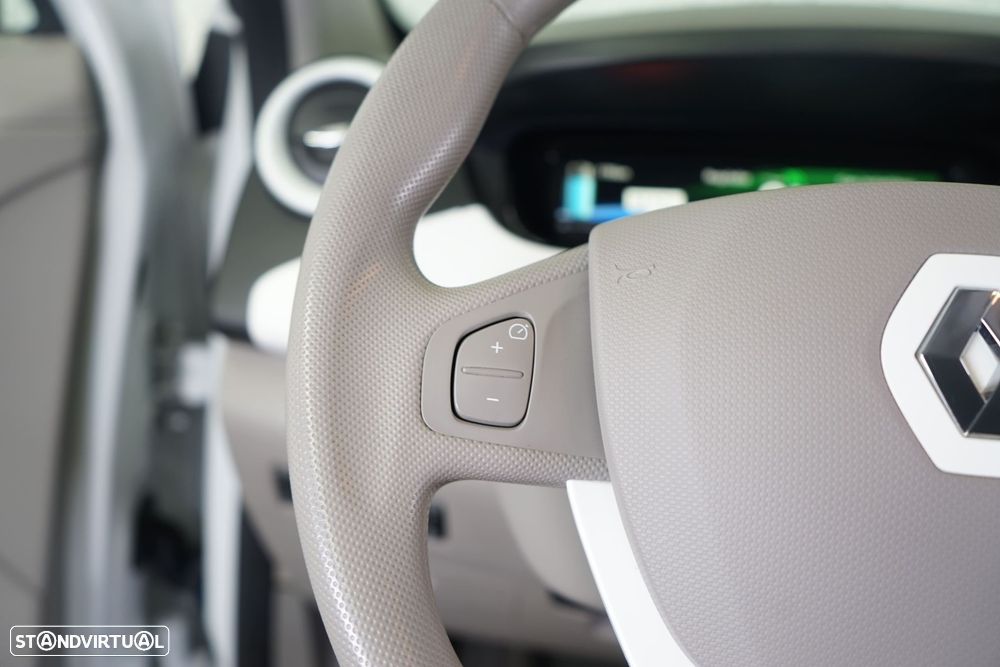 Renault Zoe (c/ Bateria) 41 kwh Life - 20