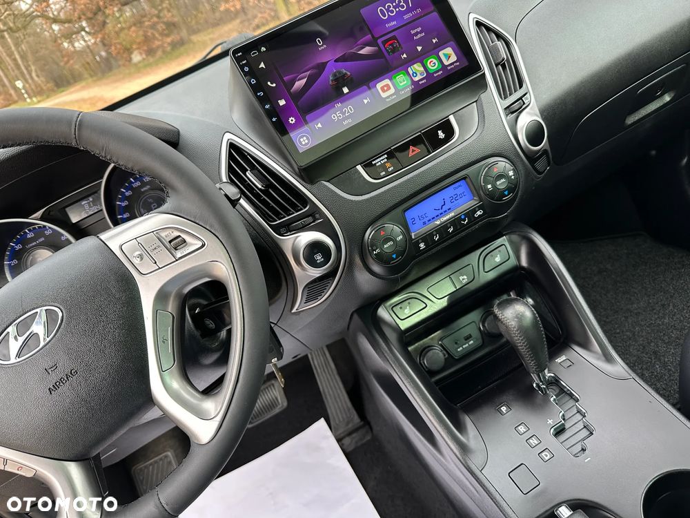 Hyundai ix35 2.0 4WD Automatik Premium - 4