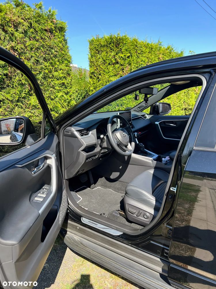 Toyota RAV4 - 14