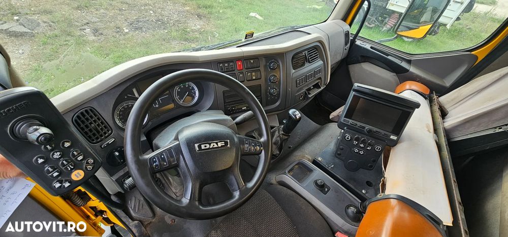 Mătură stradală DAF LF 220 - 4