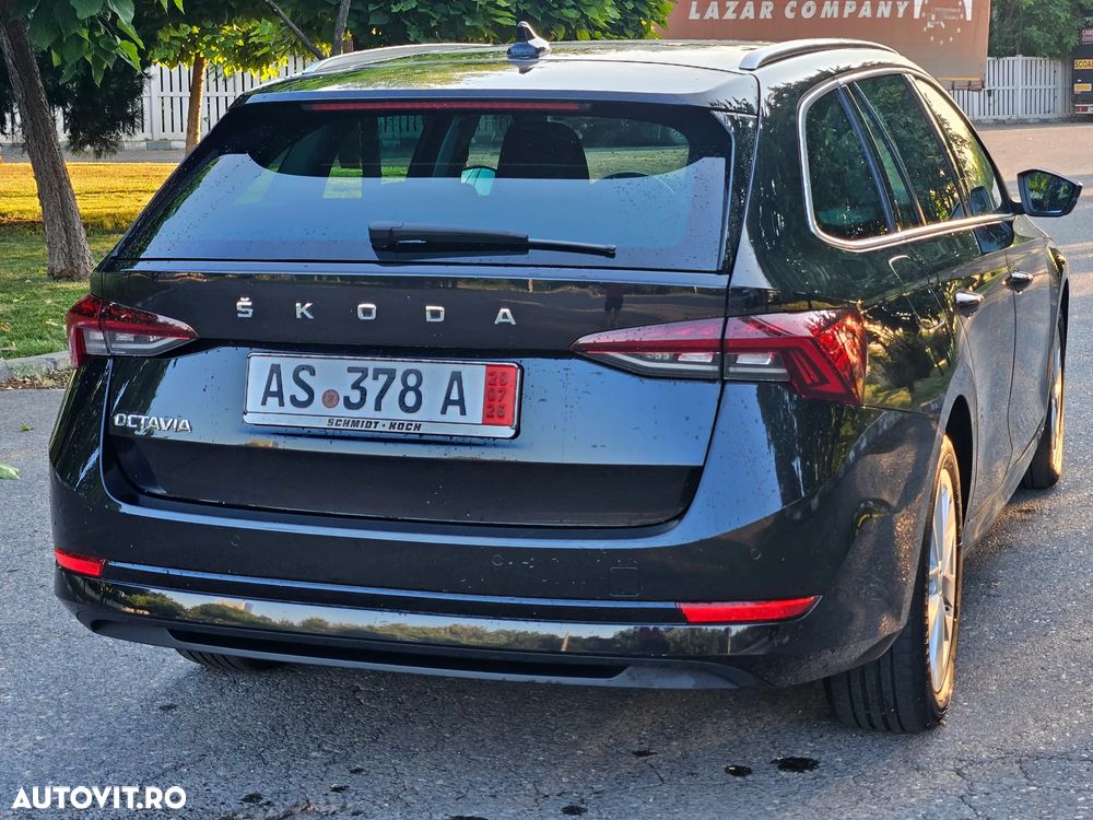 SKODA Octavia 2023 — imagine 10