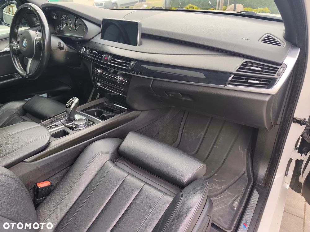 BMW X5 3.5i xDrive - 15