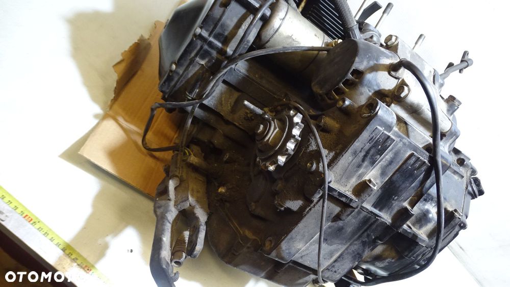 Silnik bez głowicy Suzuki GSX 600 F Katana 88-97 Blok Cylindry Tłoki Wał N706 - 5