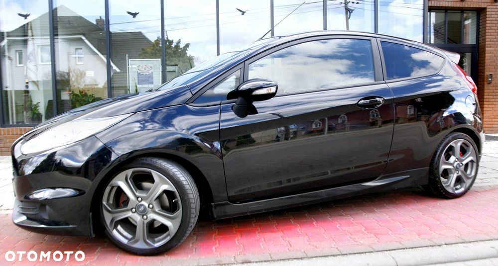 Ford Fiesta ST - 34