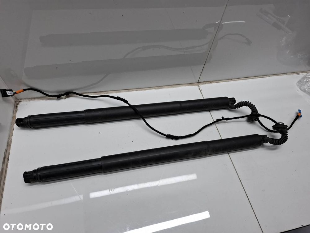 SIŁOWNIK SIŁOWNIKI KLAPY TYLNEJ TYŁ ELEKTRYCZNEJ BMW X4 F26 PRAWY LEWY KOMPLET - 3