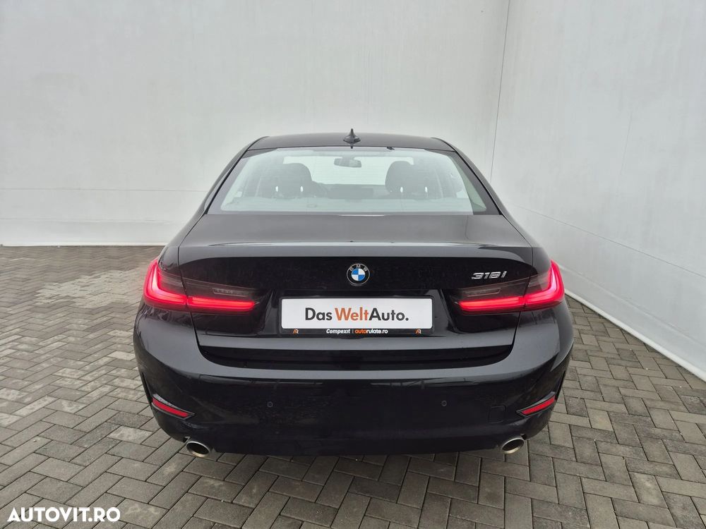 BMW Seria 3 318i AT - 4