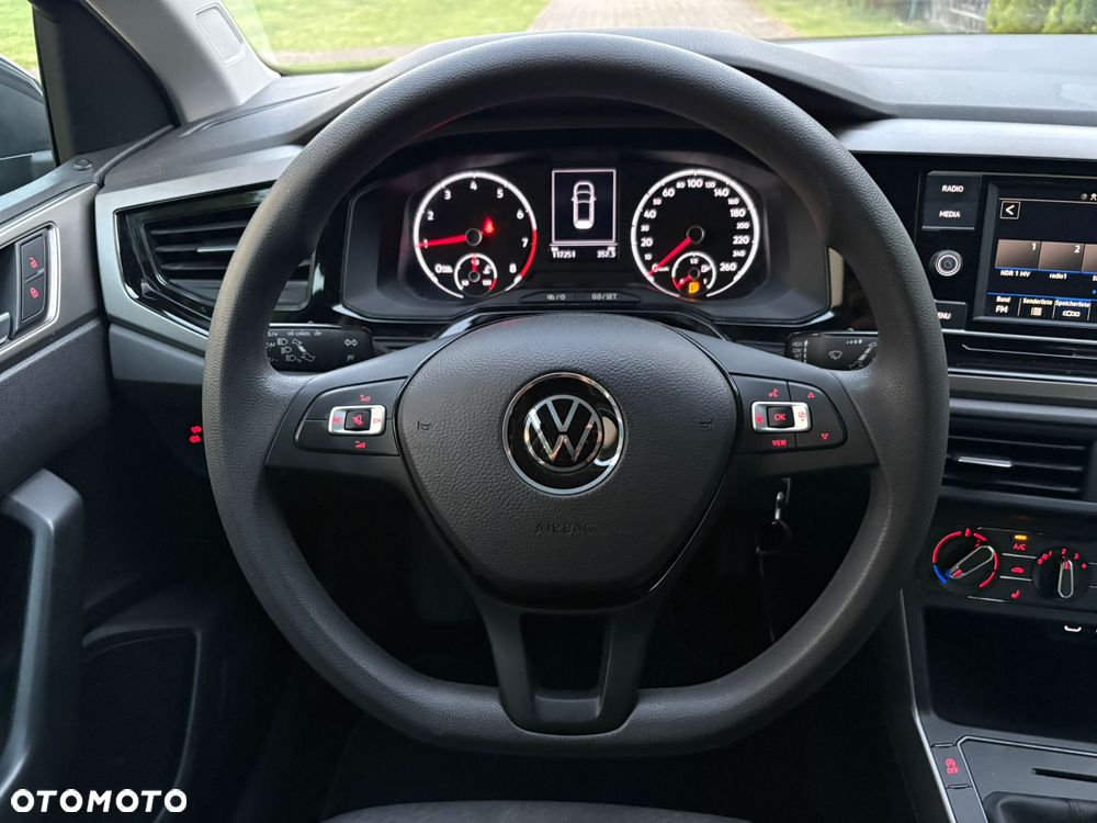Volkswagen Polo 1.0 TSI OPF ACTIVE - 10