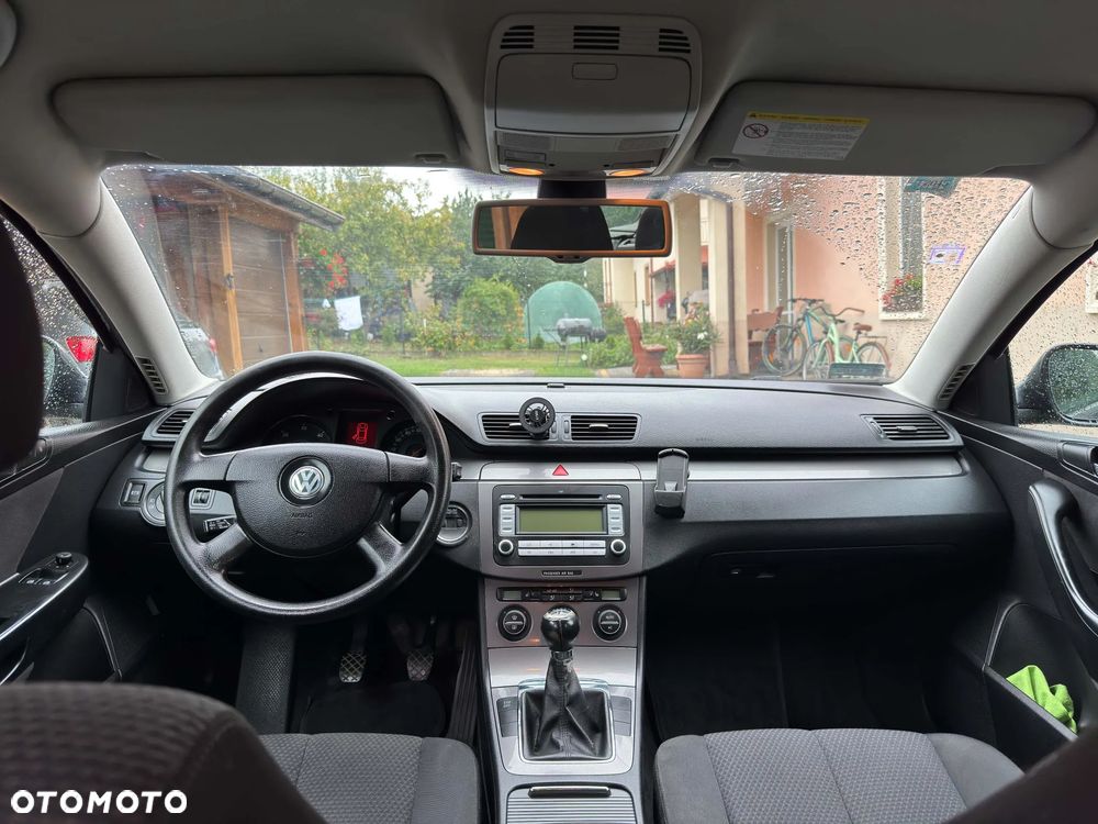 Volkswagen Passat - 7