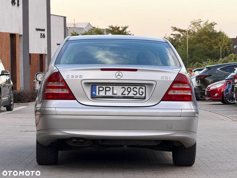 Mercedes-Benz Klasa C 200 CDI Classic - 4