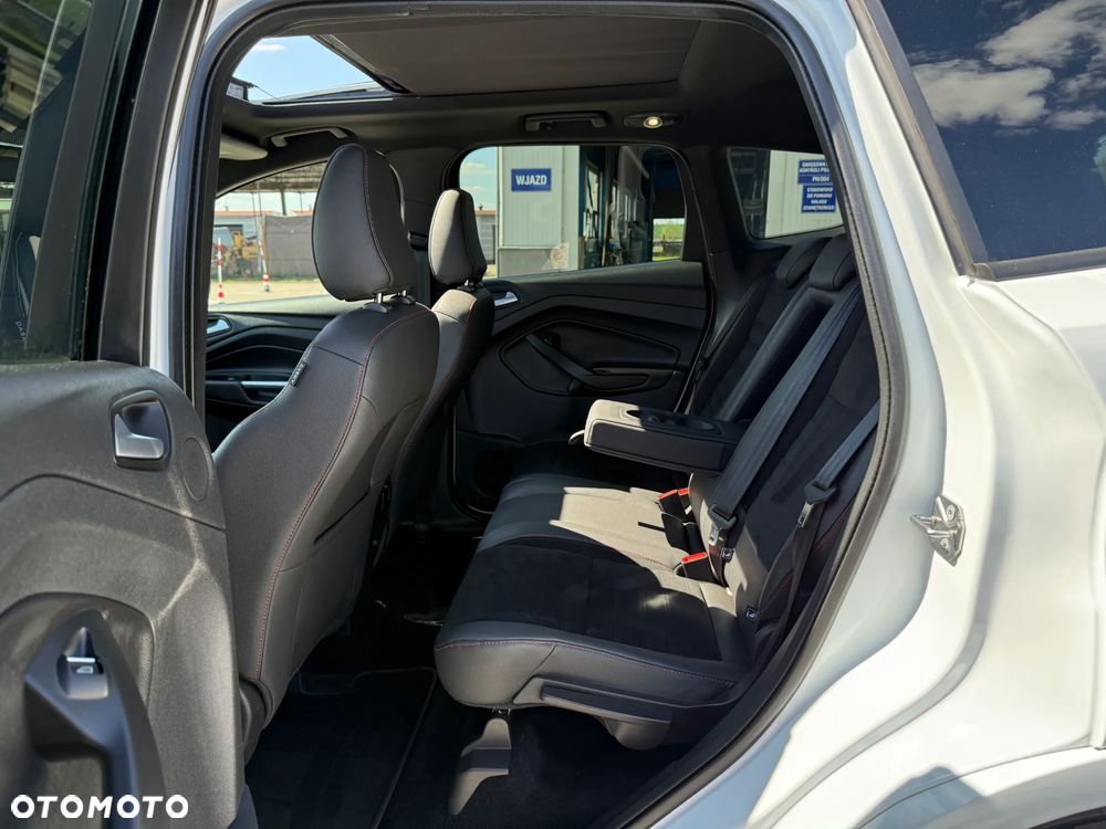 Ford Kuga 1.5 EcoBoost 4x4 ST-Line - 5