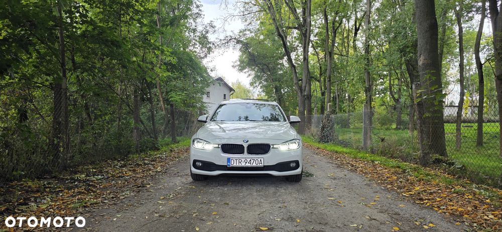BMW Seria 3 320d Advantage sport - 3