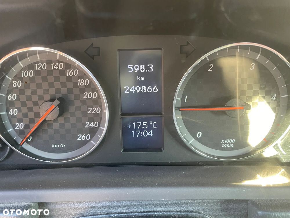 Mercedes-Benz Klasa C 220 CDI Classic DPF - 14
