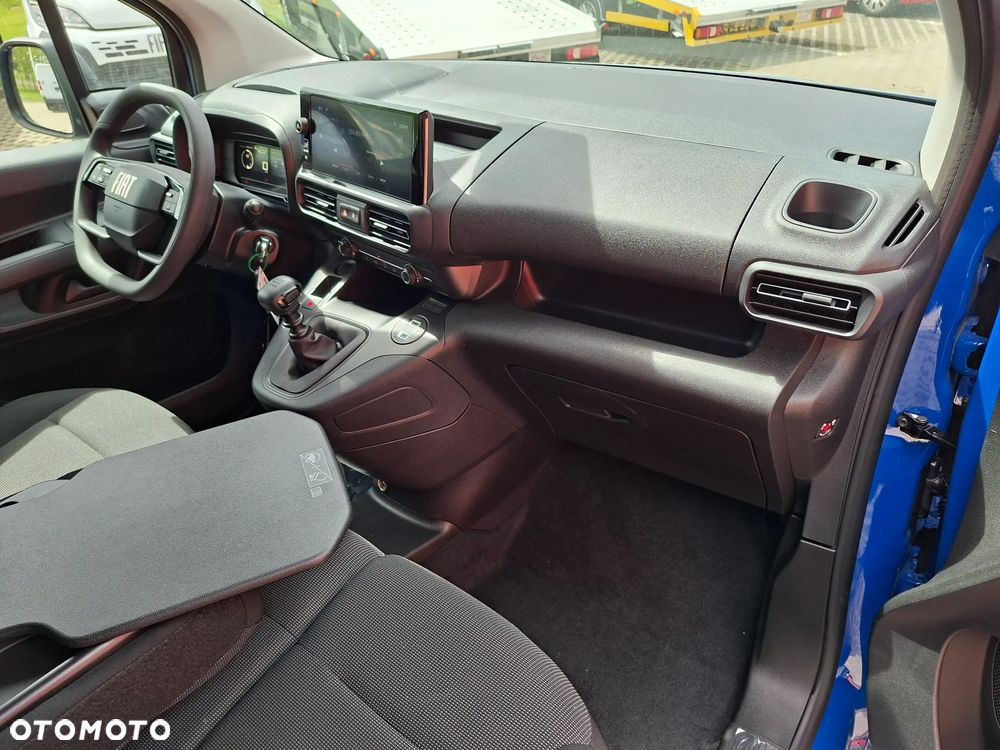 Fiat BOGATE WYPOSAŻENIE, OD RĘKI - DOBLO L2 1,5 102KM - kamera cofania, LED, Wykładzina antypoślizgowa - 32