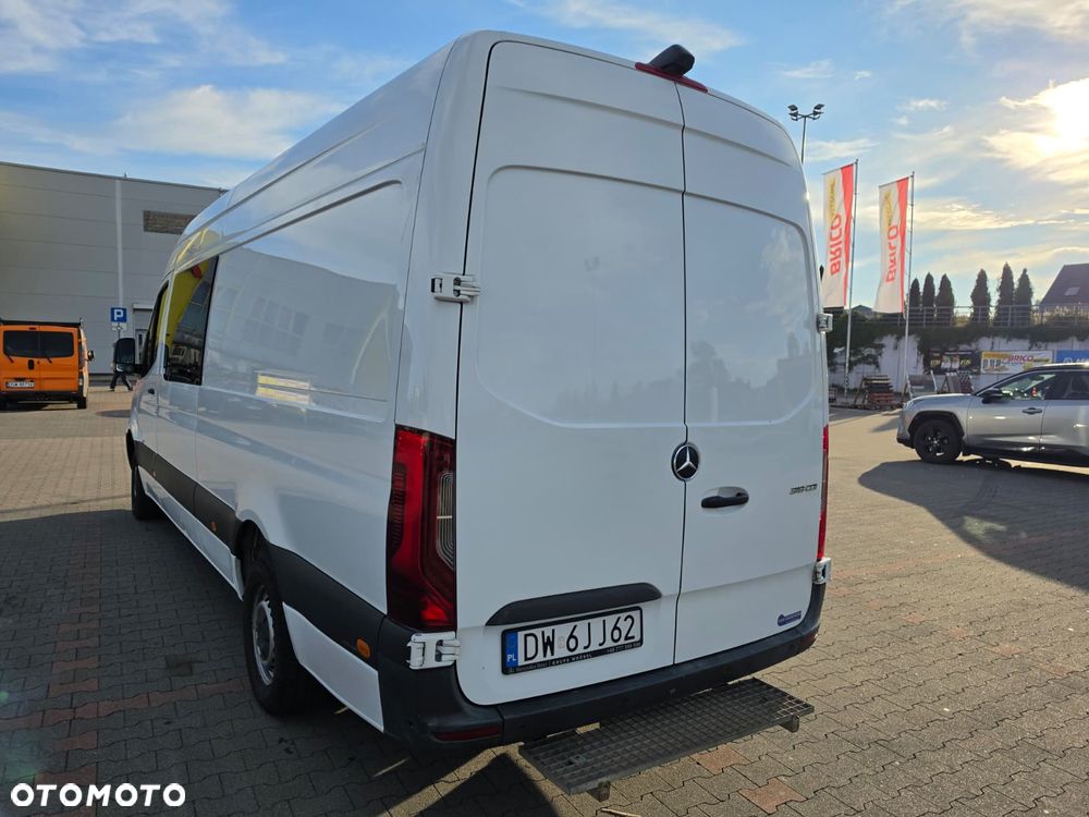 Mercedes-Benz sprinter - 14
