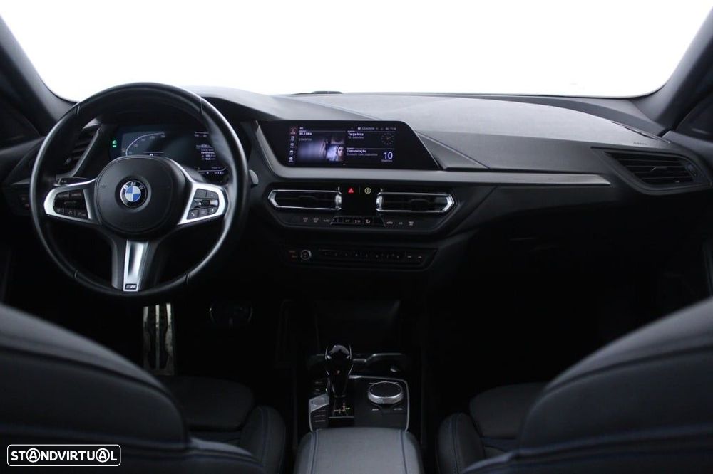BMW 216 Gran Coupé - 18