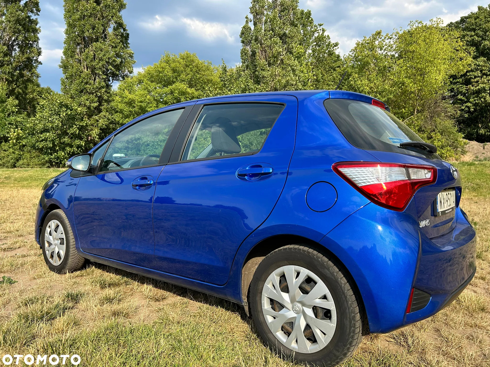 Toyota Yaris - 12