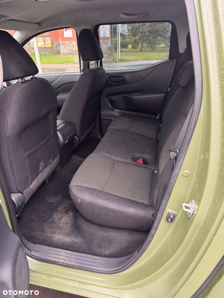 Nissan Navara - 31