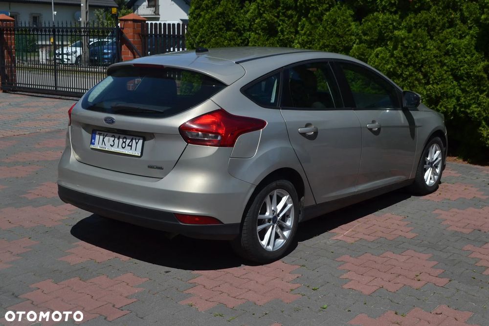 Ford Focus - 4