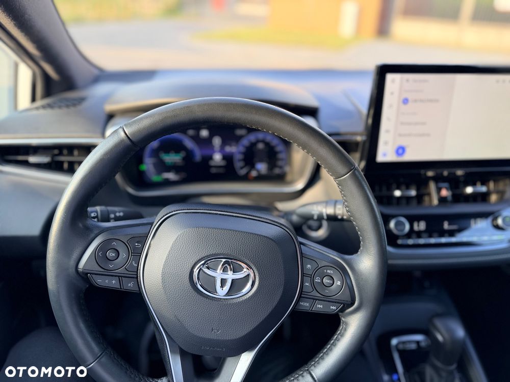 Toyota Corolla - 16