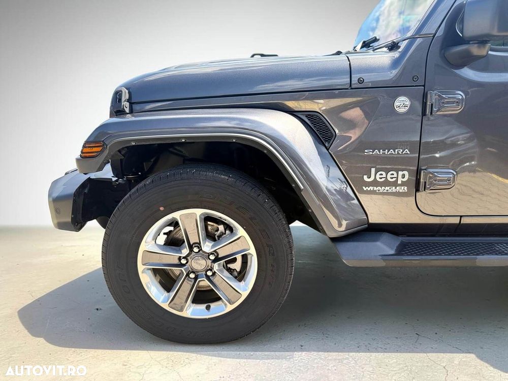 Jeep Wrangler - 21