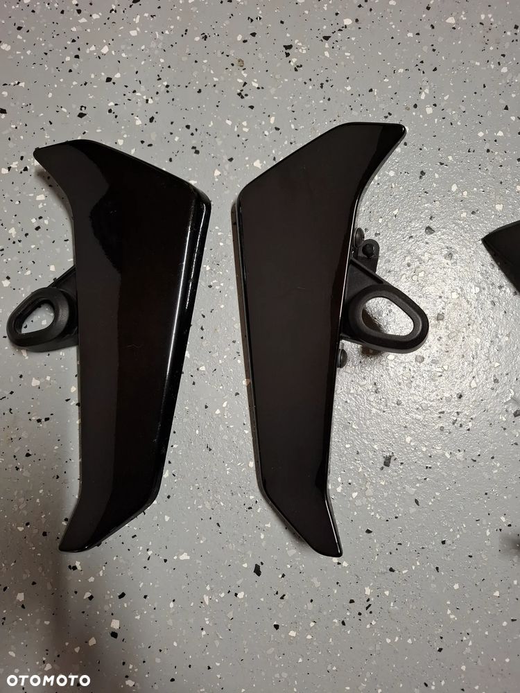 Yamaha MT09 owiewka zadupek boczek ogon błotnik wypełnienie - 2