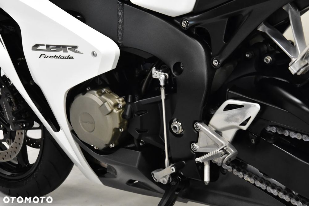 Honda CBR - 41