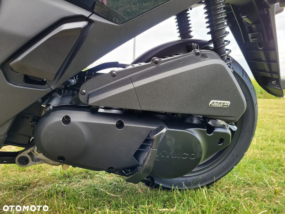 Kymco Skytown - 16