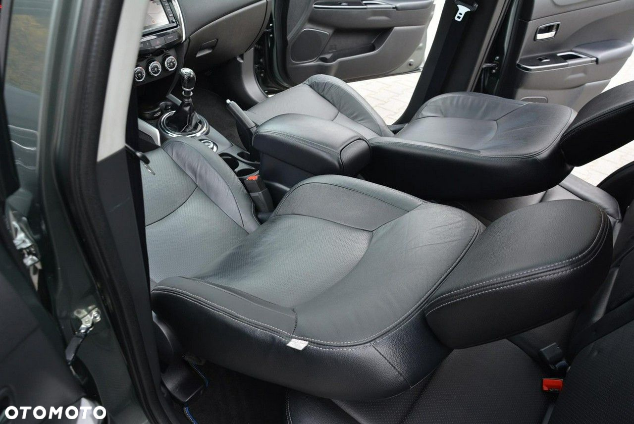 Peugeot 4008 - 25