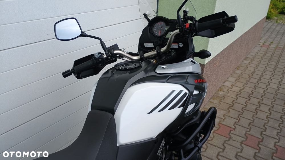Suzuki DL - 35