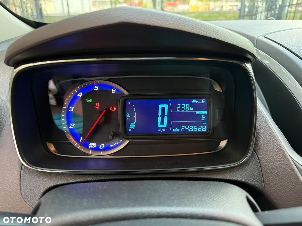 Chevrolet Trax - 12