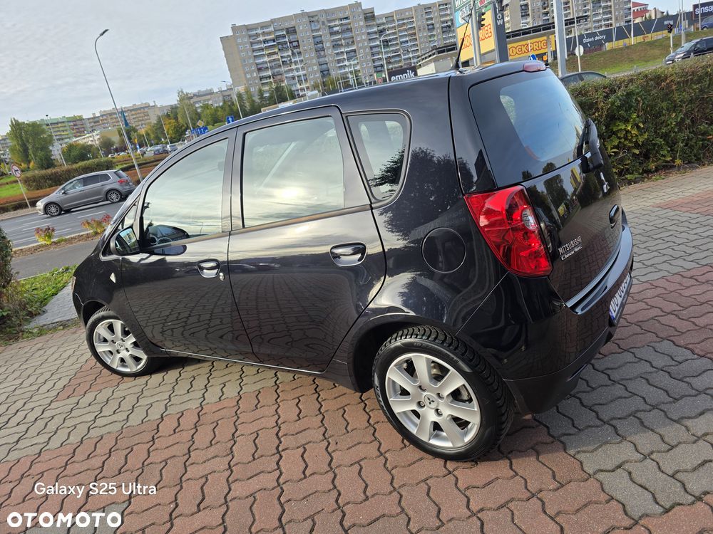 Mitsubishi Colt 2011 photo 4