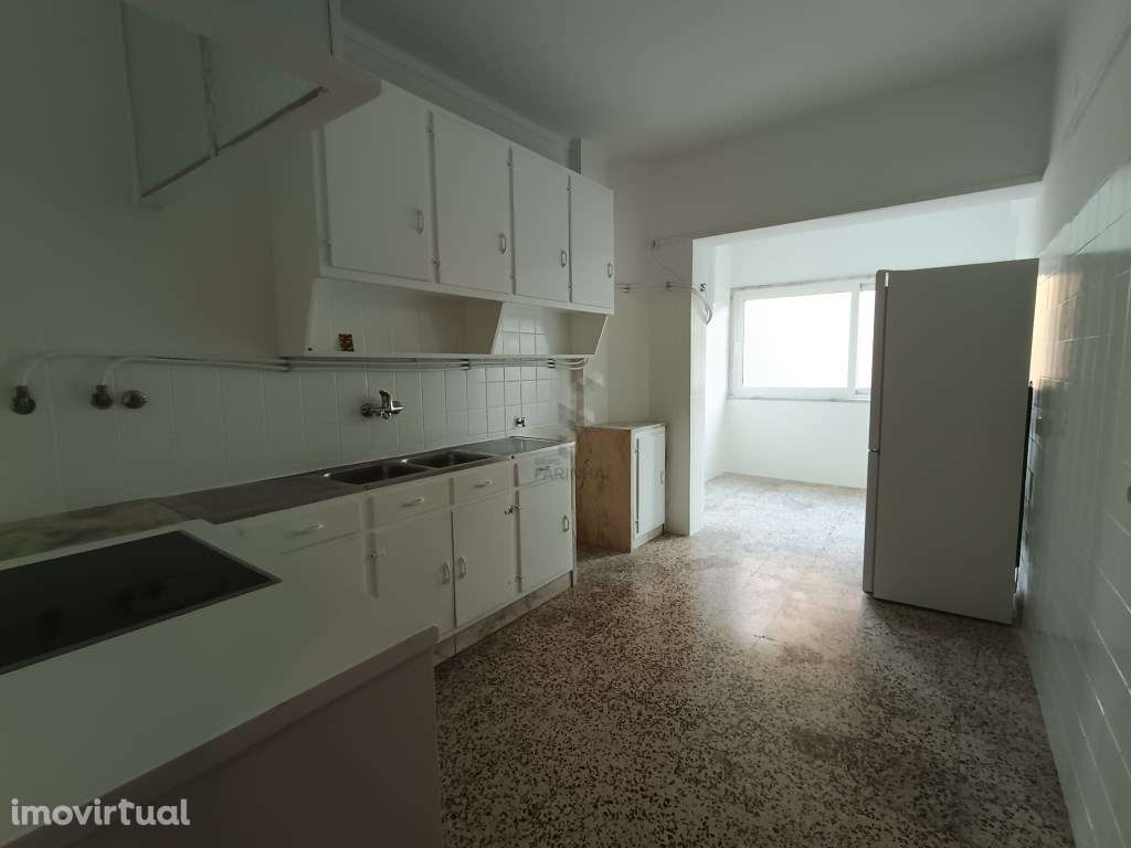 Apartamento T3 com 115 m2 bem localizado. - Grande imagem: 5/5