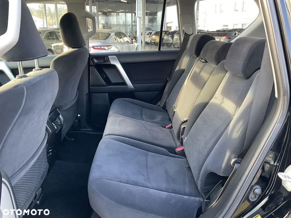 Toyota Land Cruiser LC 2.8 D-4D Prado - 13