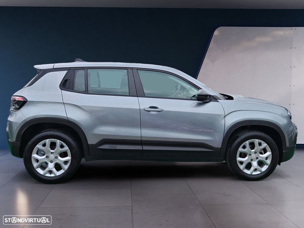 Jeep Avenger - 4
